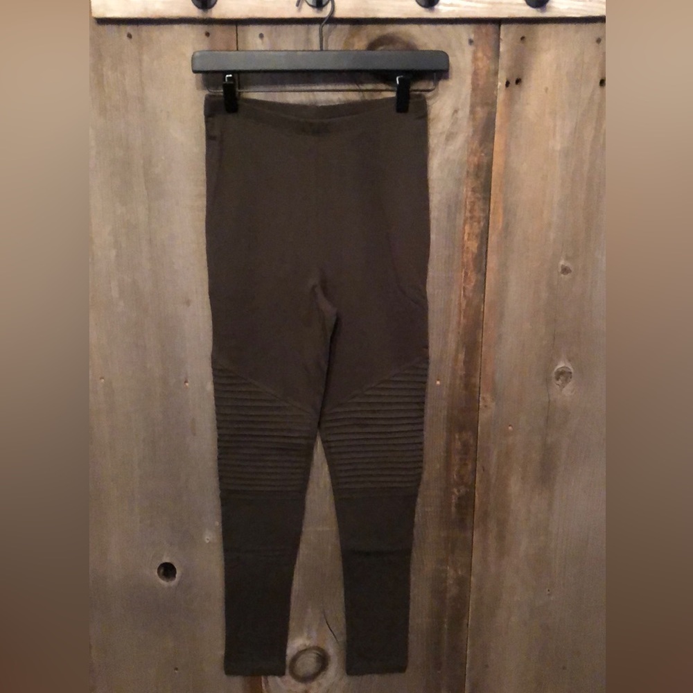 Zenana Premium Moto Leggings Dark Green Size Medium
